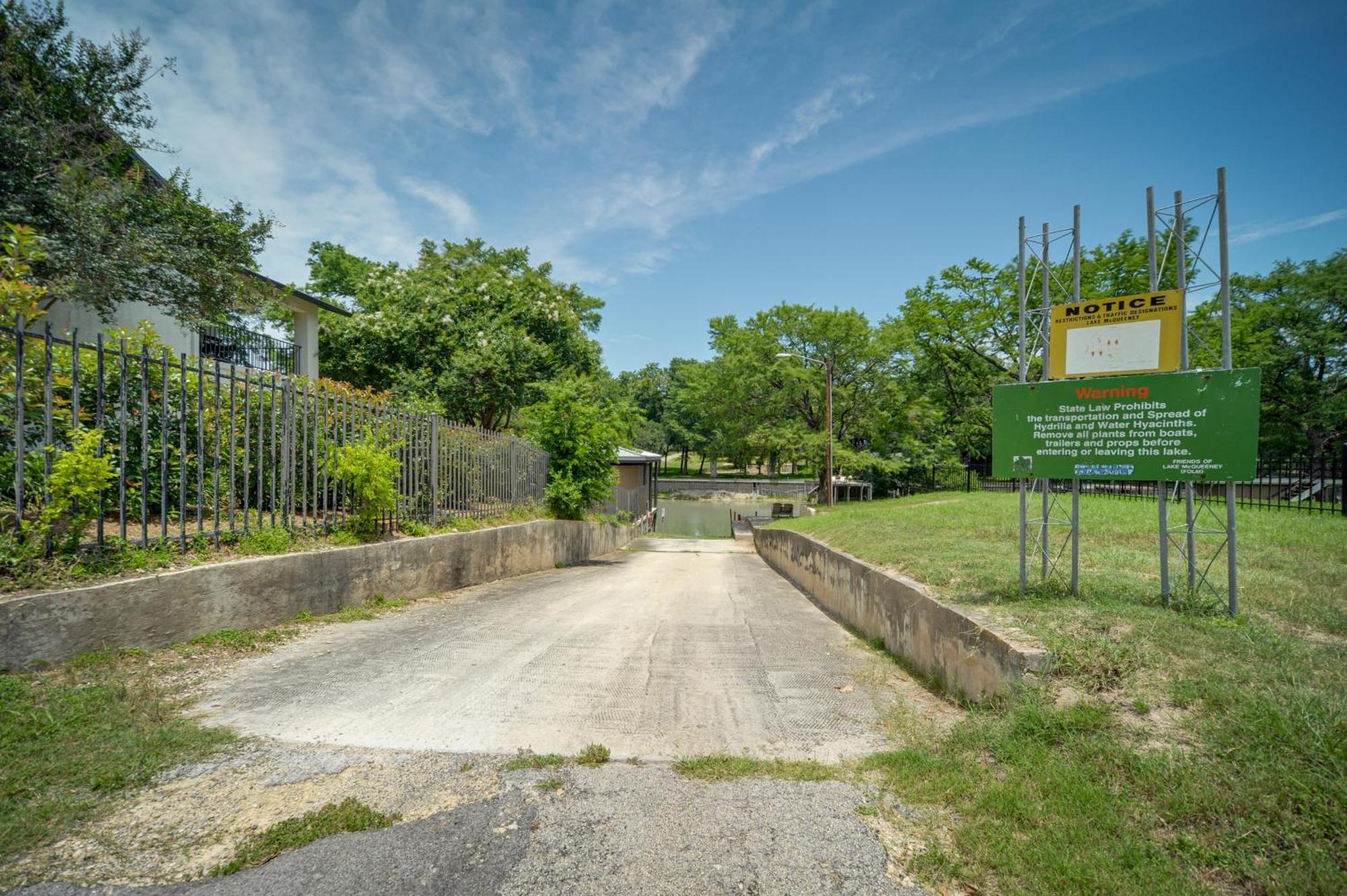 Mcqueeney Vacation Rental About 10 Mi To New Braunfels Экстерьер фото