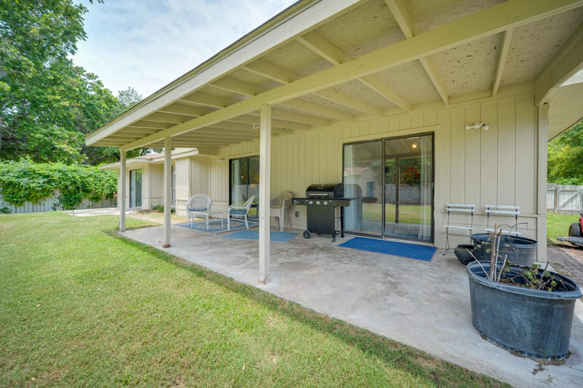 Mcqueeney Vacation Rental About 10 Mi To New Braunfels Экстерьер фото
