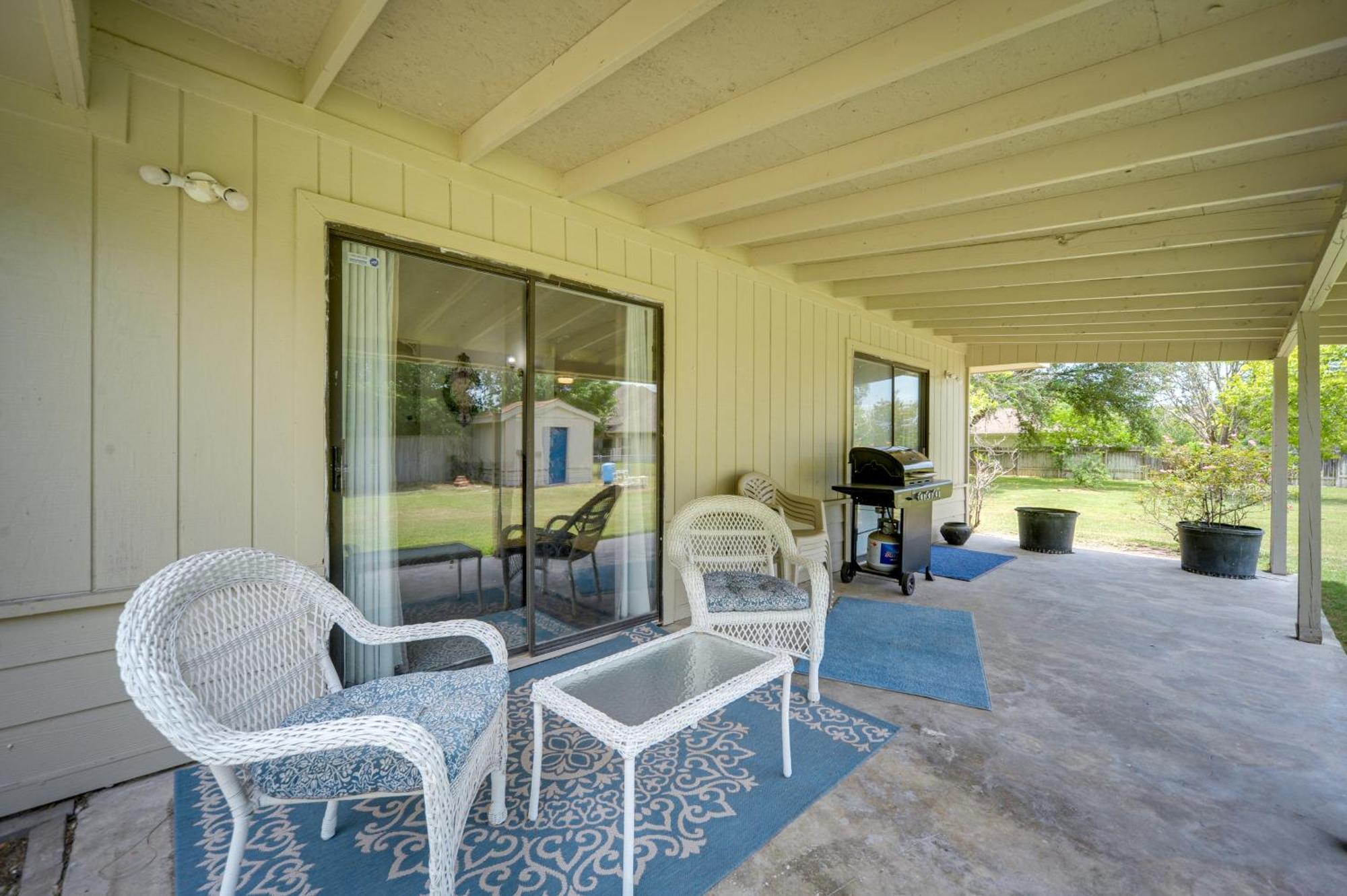 Mcqueeney Vacation Rental About 10 Mi To New Braunfels Экстерьер фото