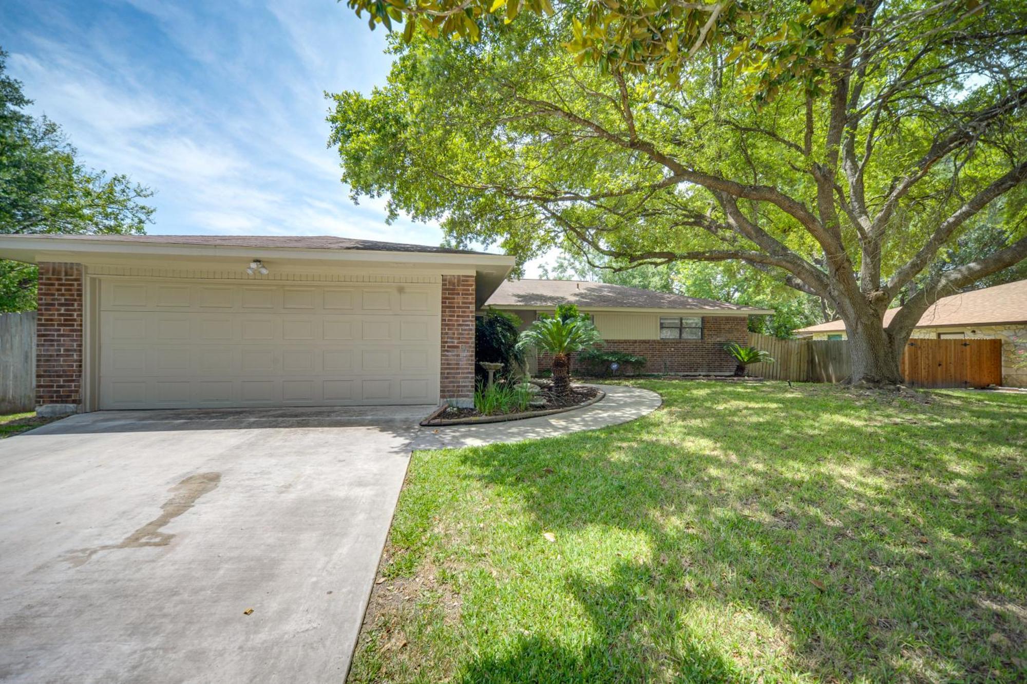 Mcqueeney Vacation Rental About 10 Mi To New Braunfels Экстерьер фото
